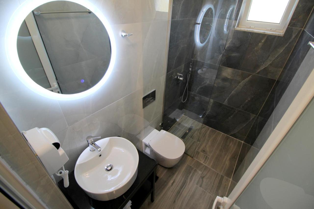 Hotel Villa Ambra Ksamil Dış mekan fotoğraf