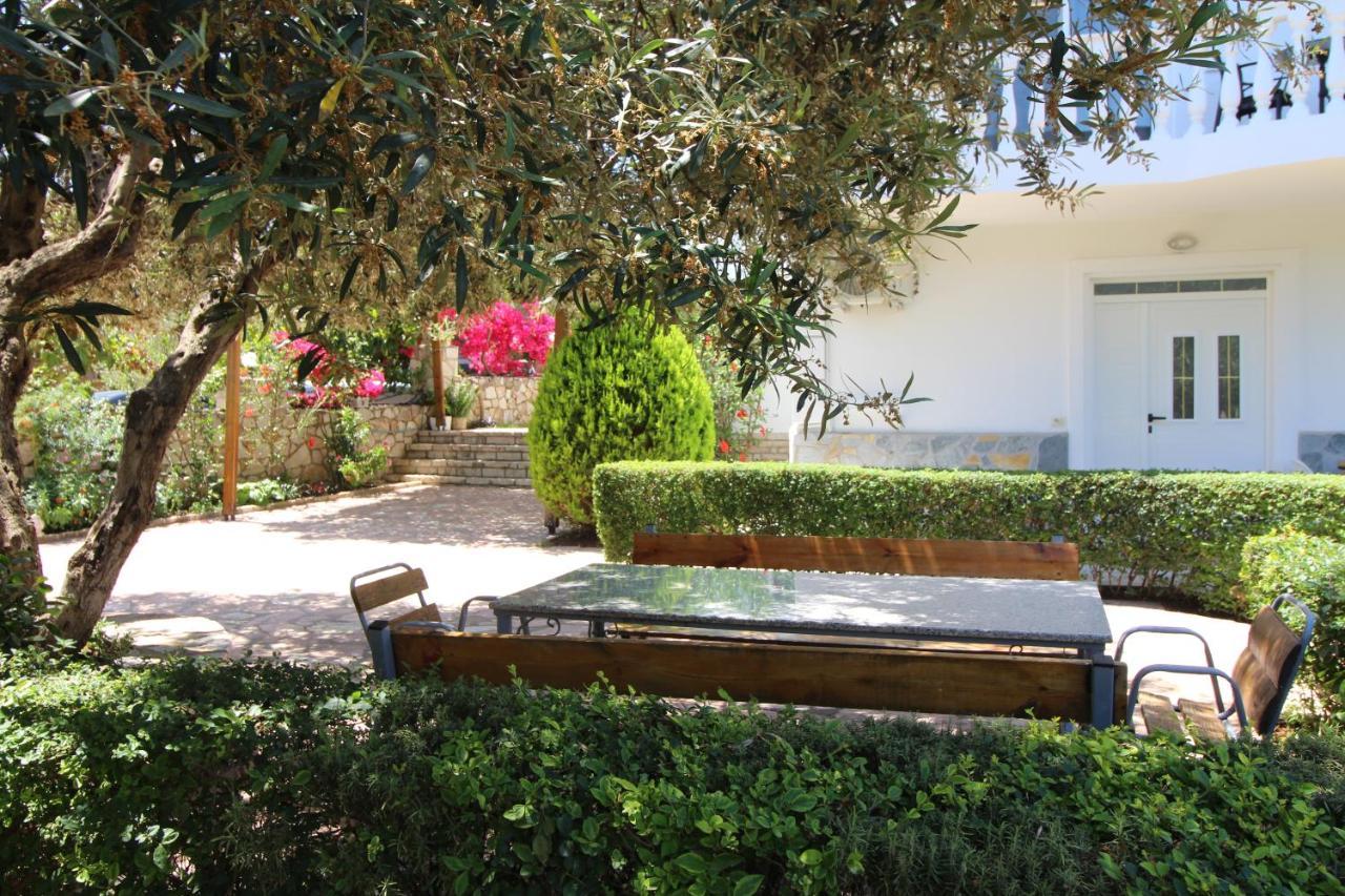 Hotel Villa Ambra Ksamil Dış mekan fotoğraf