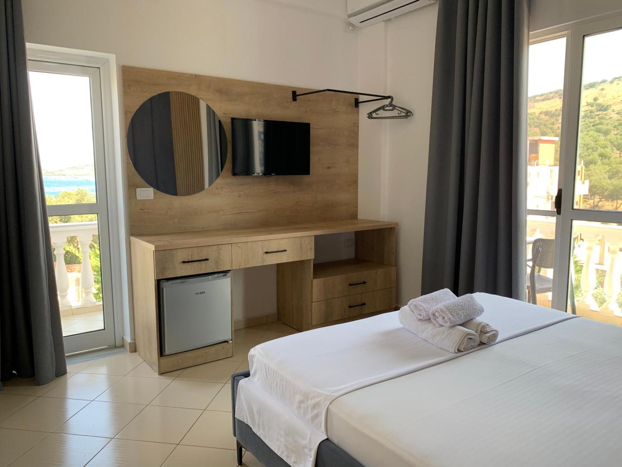 Hotel Villa Ambra Ksamil Oda fotoğraf