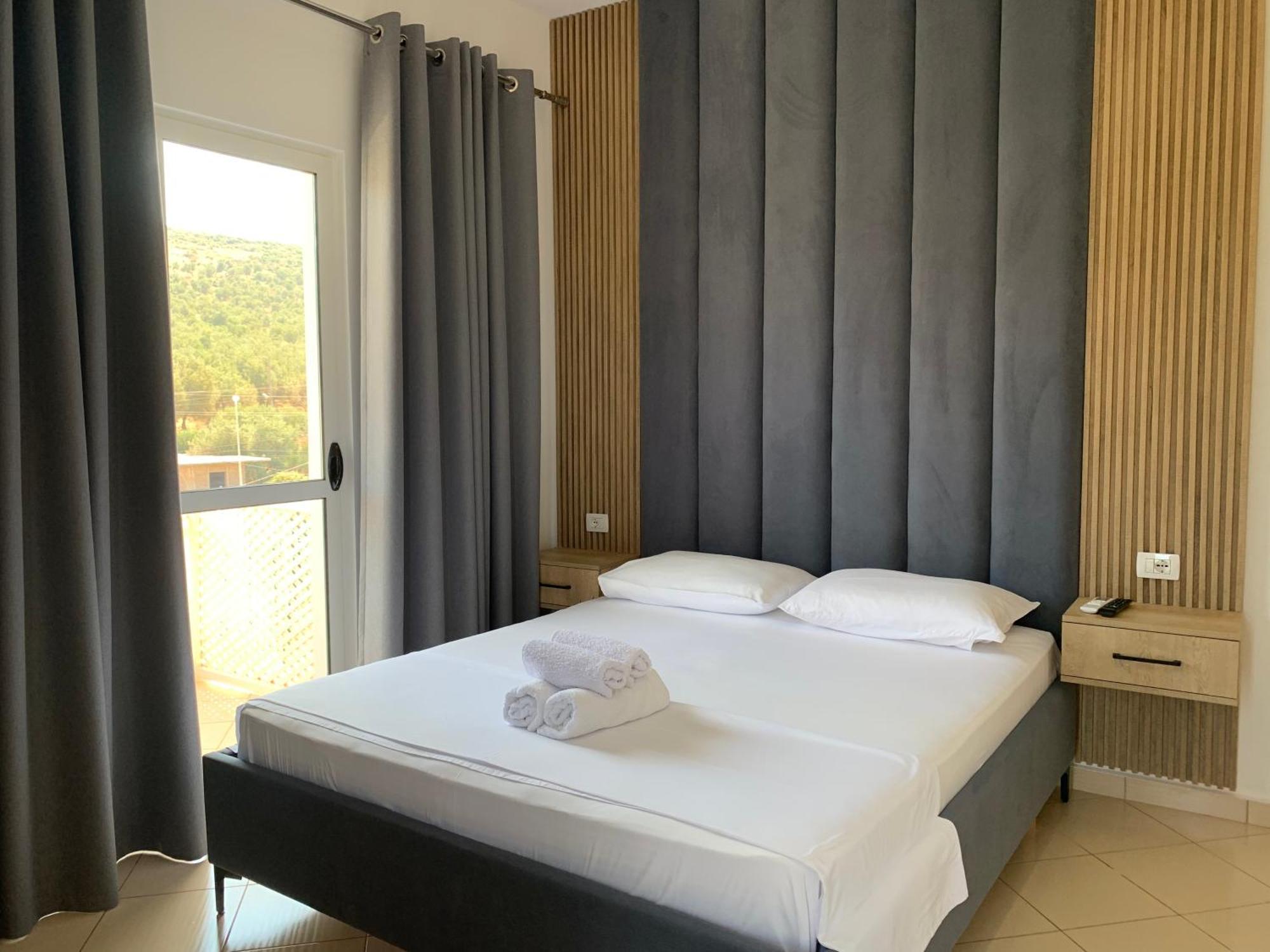 Hotel Villa Ambra Ksamil Oda fotoğraf